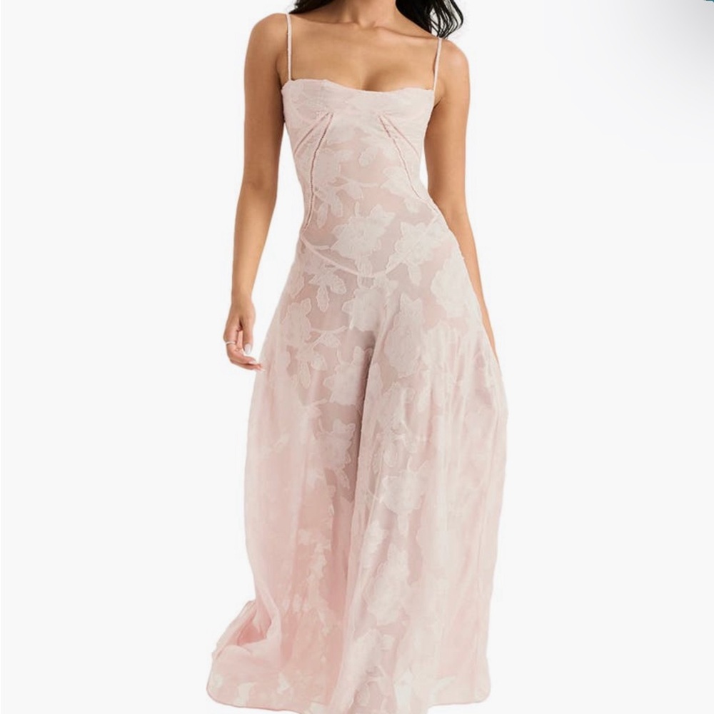 HOUSE OF CB
Seren Blush Sheer Lace-Up Back Gown 💕
